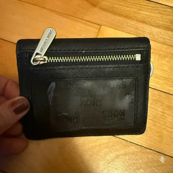 Michael Kors Black Wallet with Key Ring - Picture 3 of 3